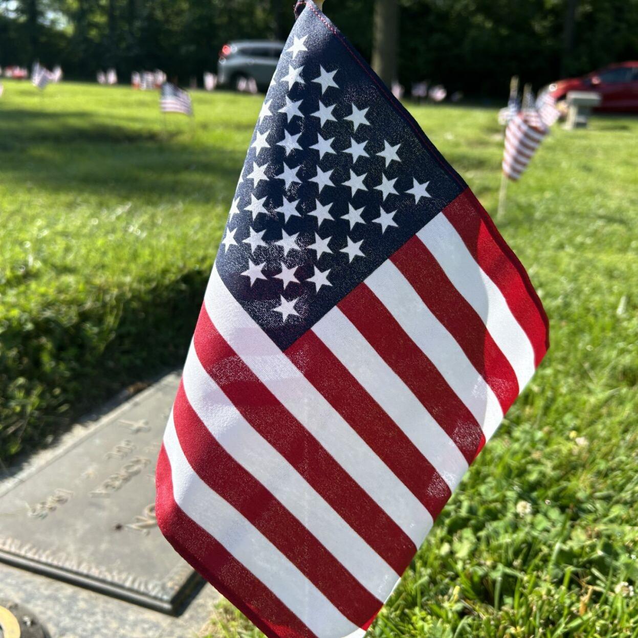 Veterans' Graves at Louisville Memorial Gardens